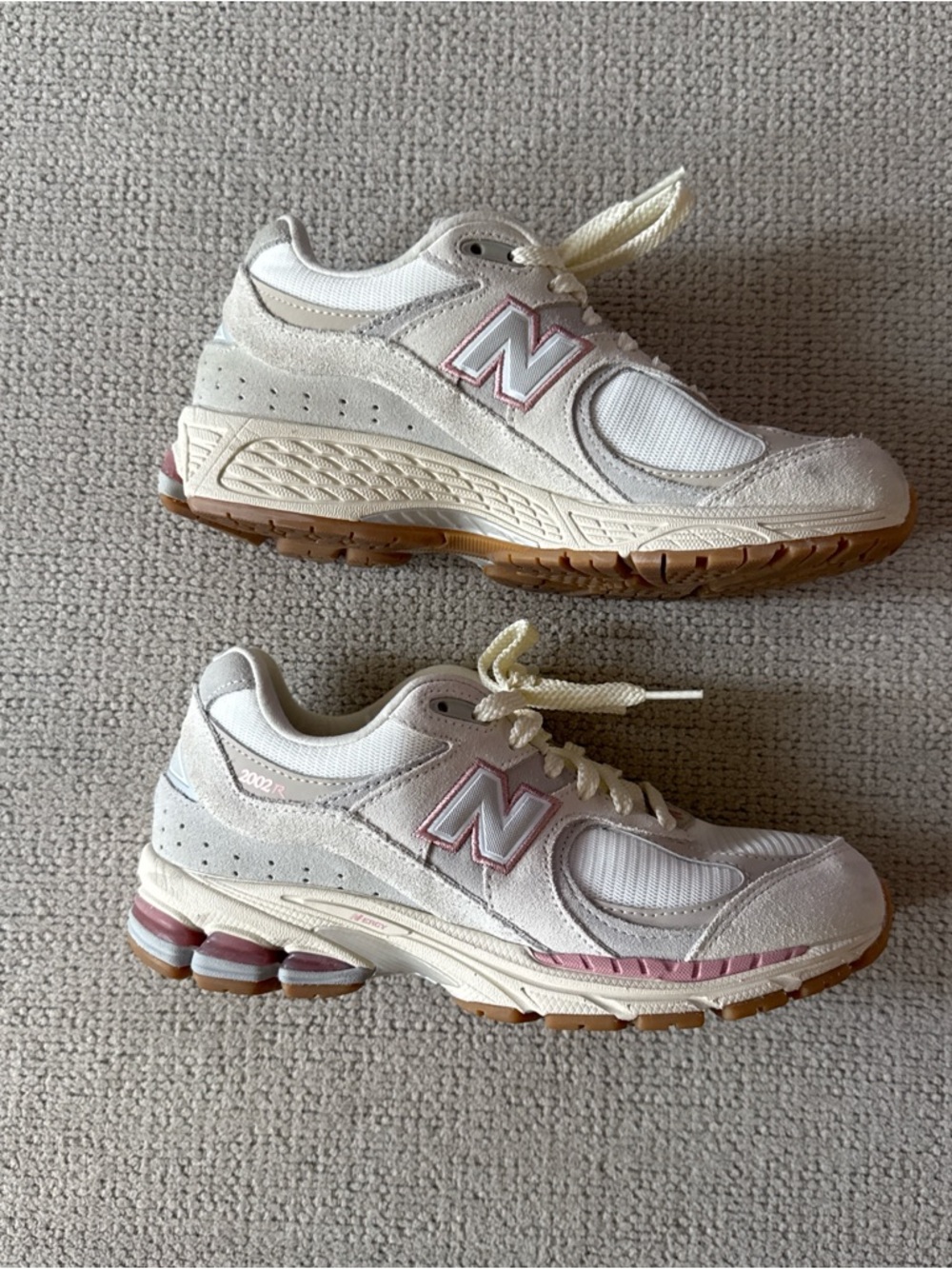 New Balance Cream & Pink Retro Runner Sneakers